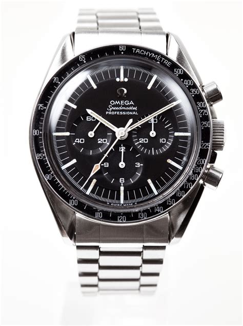 omega speedmaster moonwatch wiki.